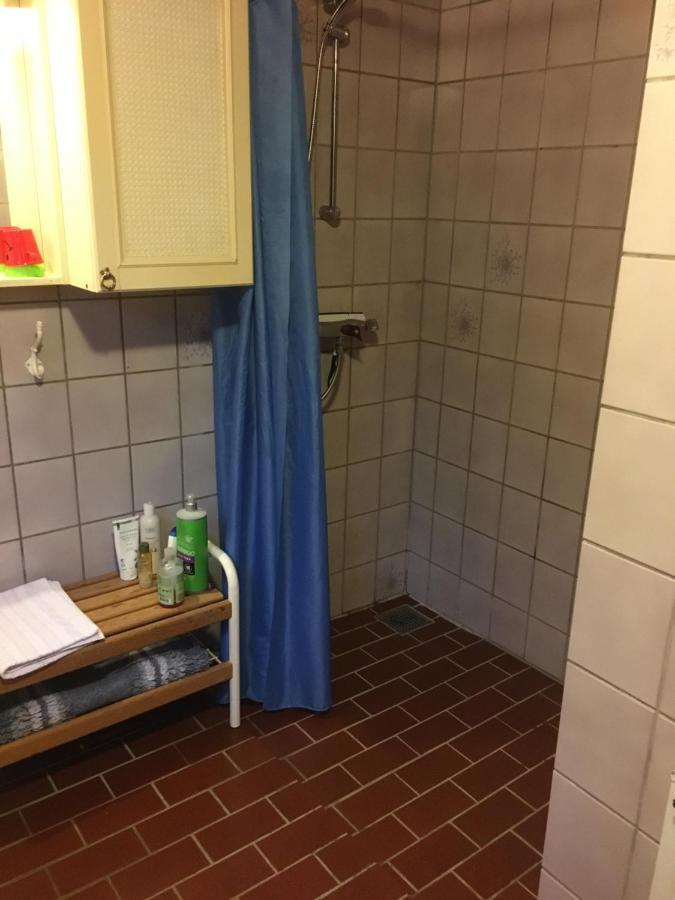 Roligt Centralt Beliggende Lejlighed I Torshavn Bagian luar foto
